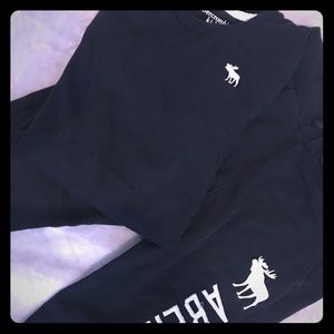 Boys Abercrombie Sweatpants & Long Sleeve Shirt.